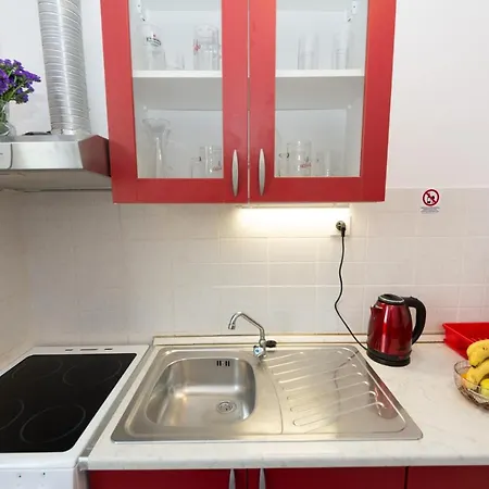 Mary Апартаменты *